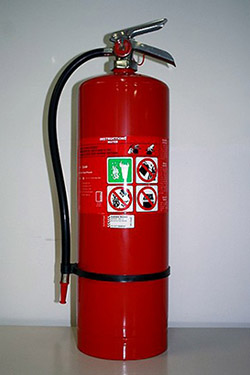 water-fire-extinguisher-370x555